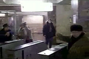 Хулиганит в метро