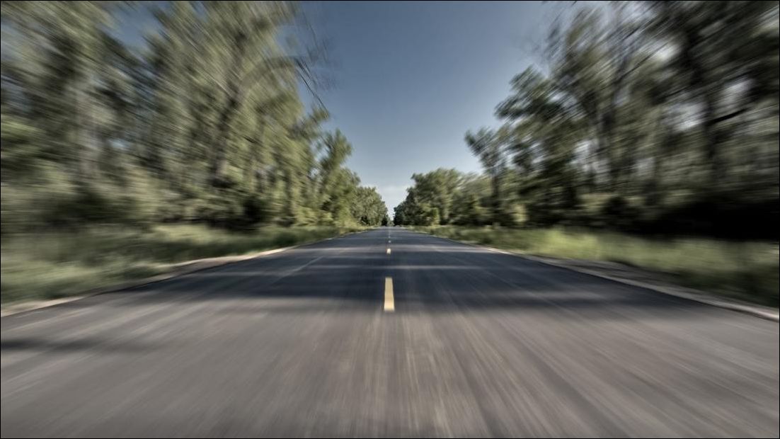 В движении на дороге